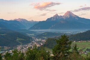 ヒゲ脱毛で頬ともみあげの範囲はどのくらいが一般的ですか？