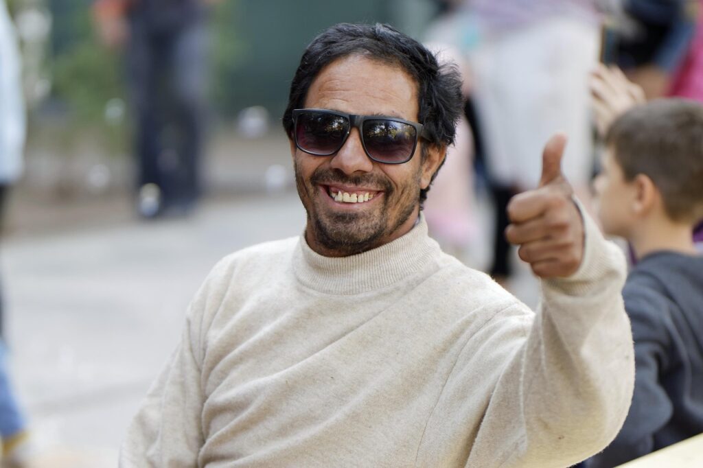 髭脱毛後に生えてくる毛はどのように対処すればよいですか？