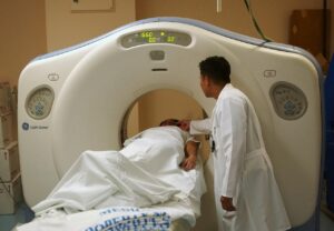 営業職におすすめのヒゲ医療脱毛で痛みが少ない機械の比較は？