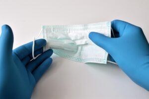営業職の髭に関する医療脱毛施術後のマスク着用時の注意点は？